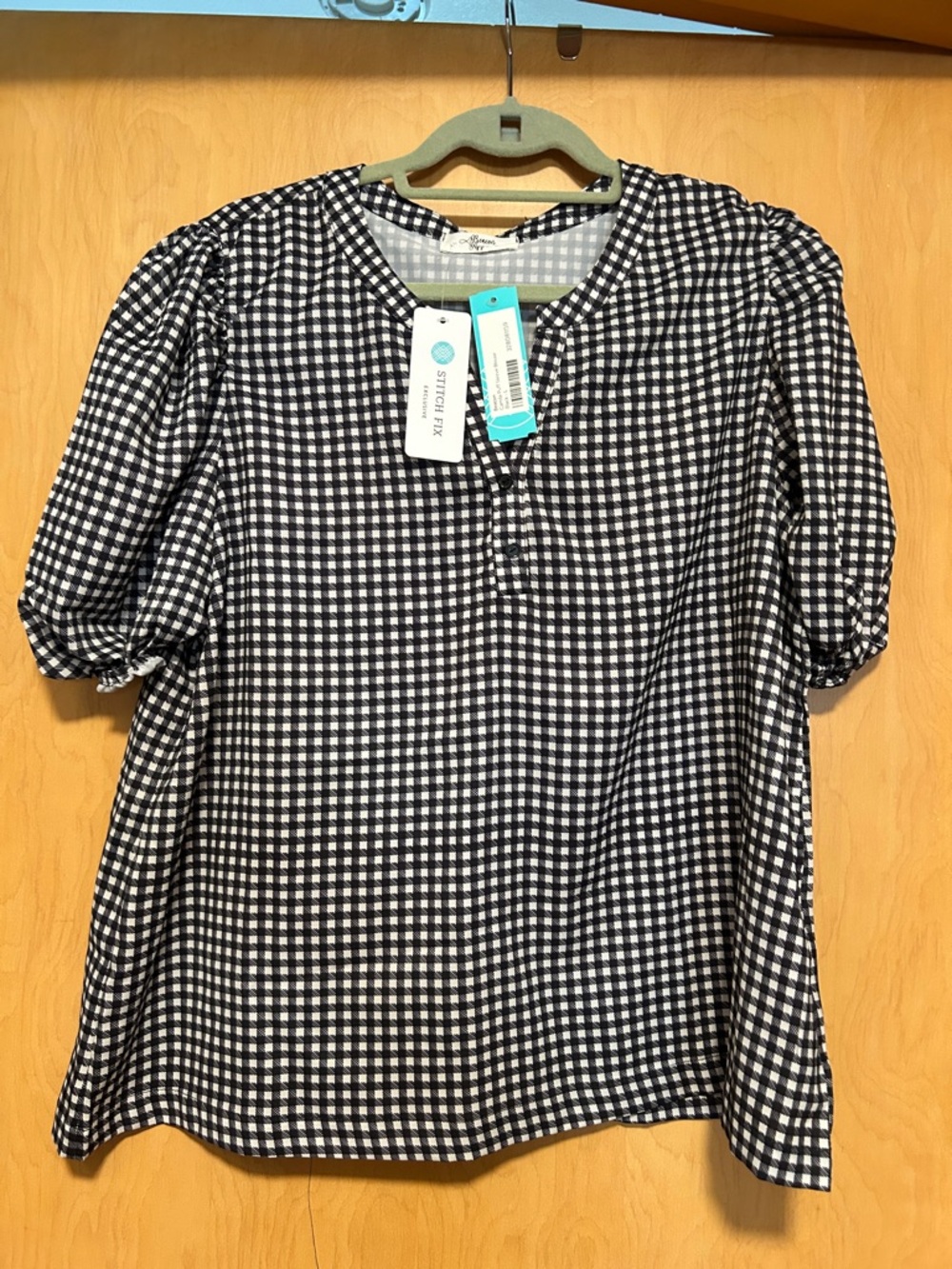 Puff-Sleeve Gingham Blouse - Black & White